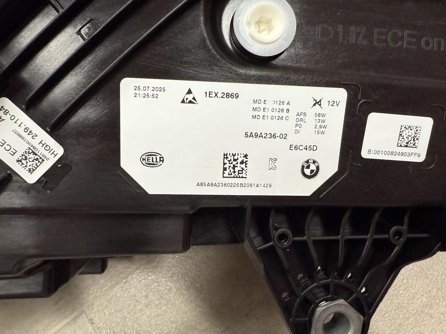Original BMW X1 U11 LED-Scheinwerfer Rechts mit Steuergerät 5A9A236 NEU