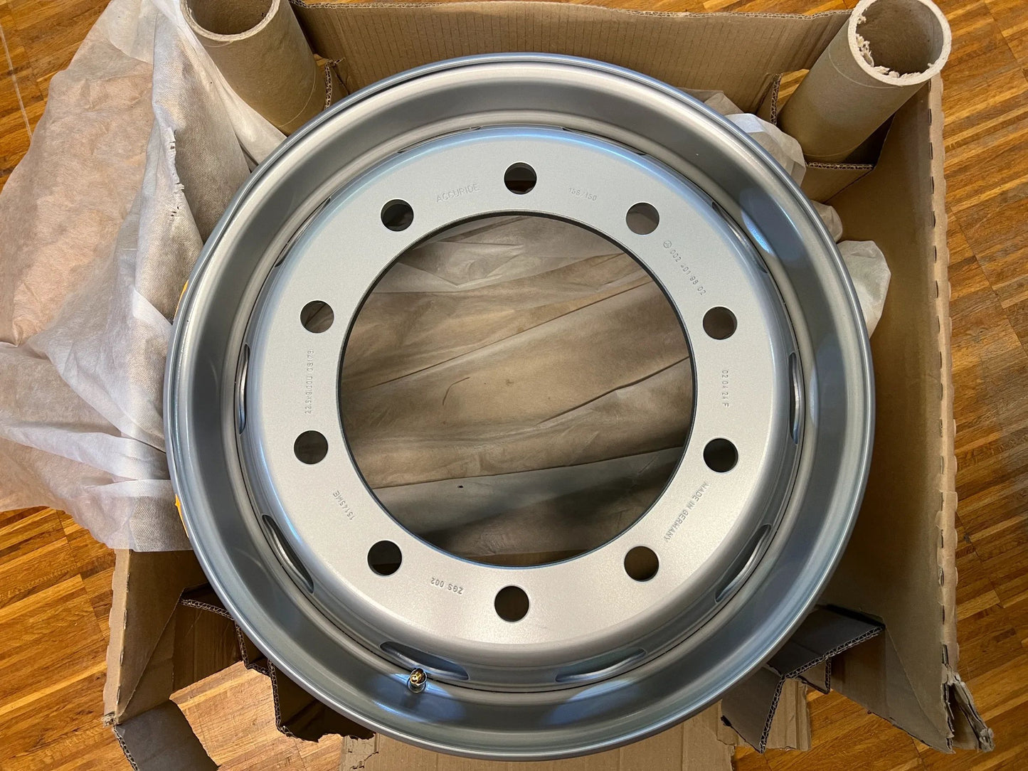 Original Mercedes-Benz Bremstrommel A0024019602 NEU