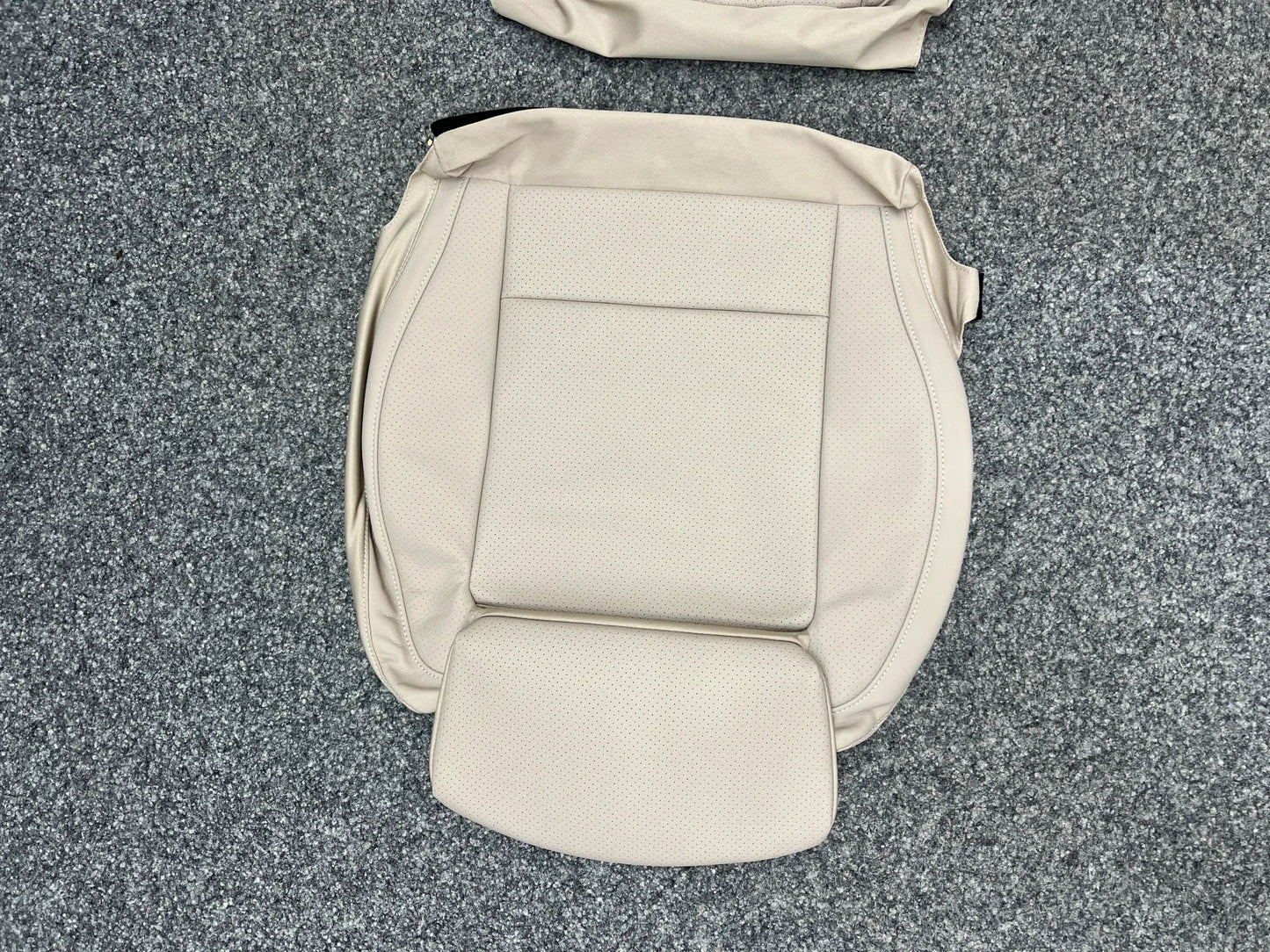 2 X Mercedes-Benz V-Klasse/Vito W447 Sitzbezug Komplett Kunstleder Beige NEU