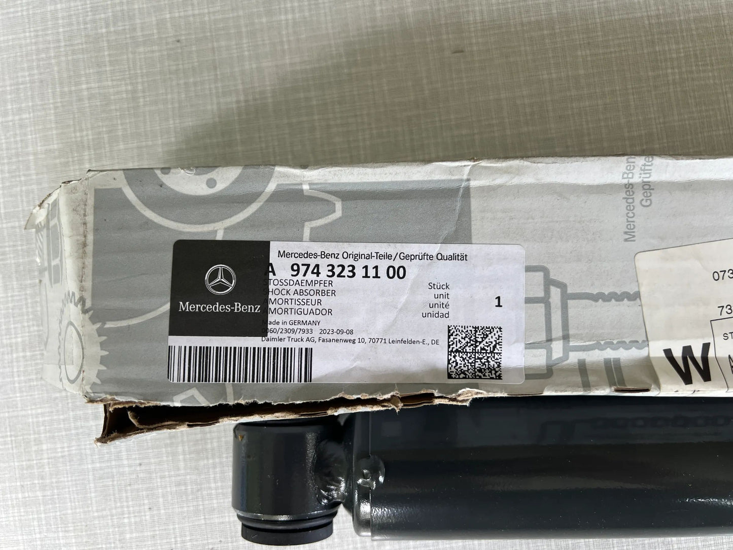 Original Mercedes-Benz Stoßdämpfer A9743231100 NEU