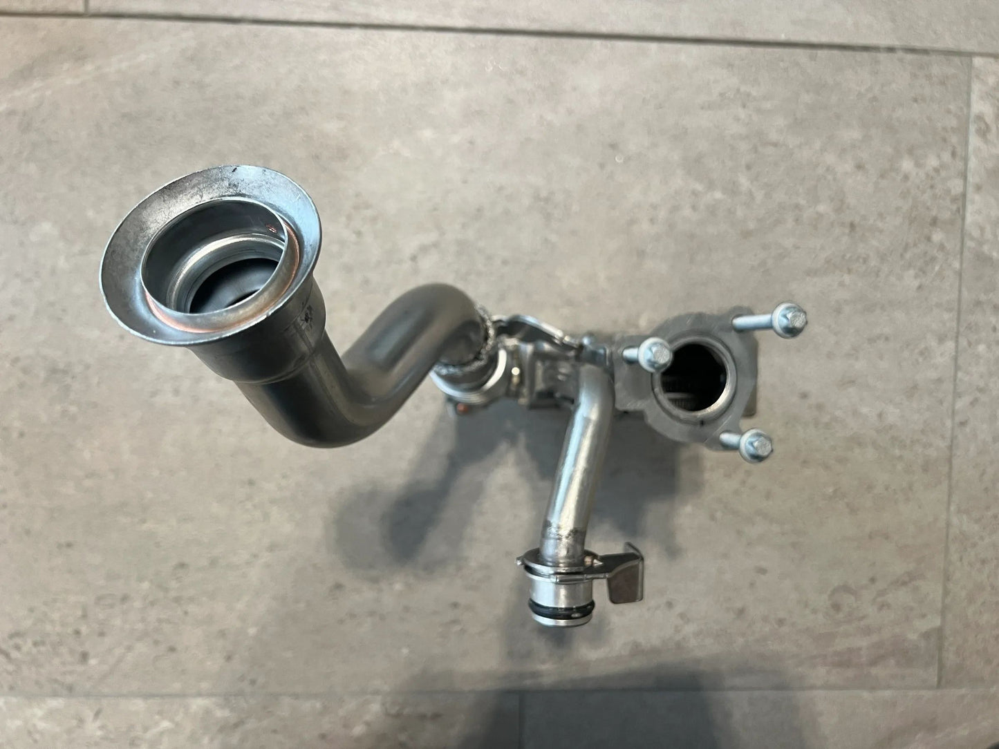 Mercedes Benz OM654 Abgasrückführkühler AGR Kühler A6541402801 A6541406803