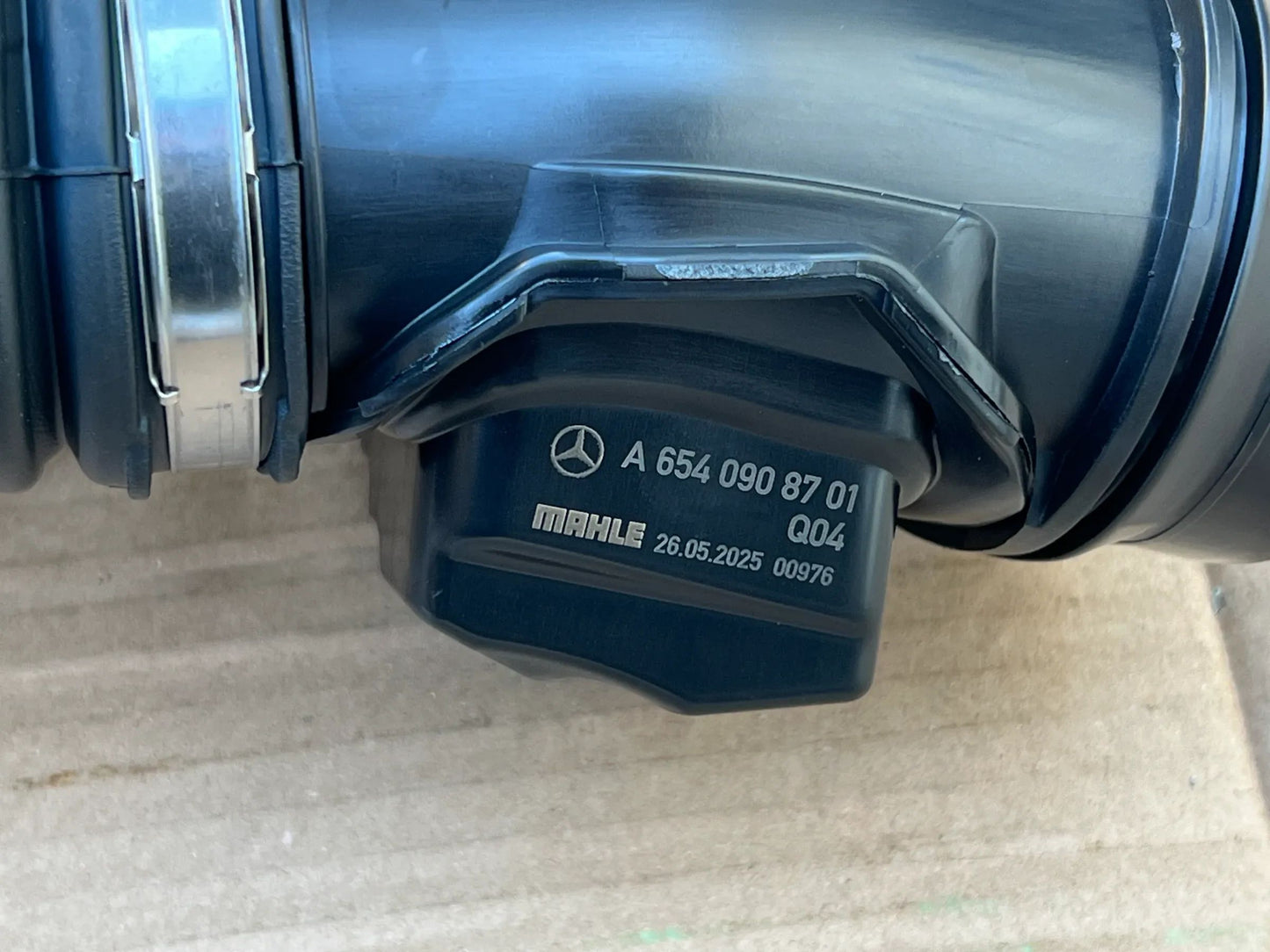 Original Mercedes-Benz Reinluftleitung A6540908701 NEU