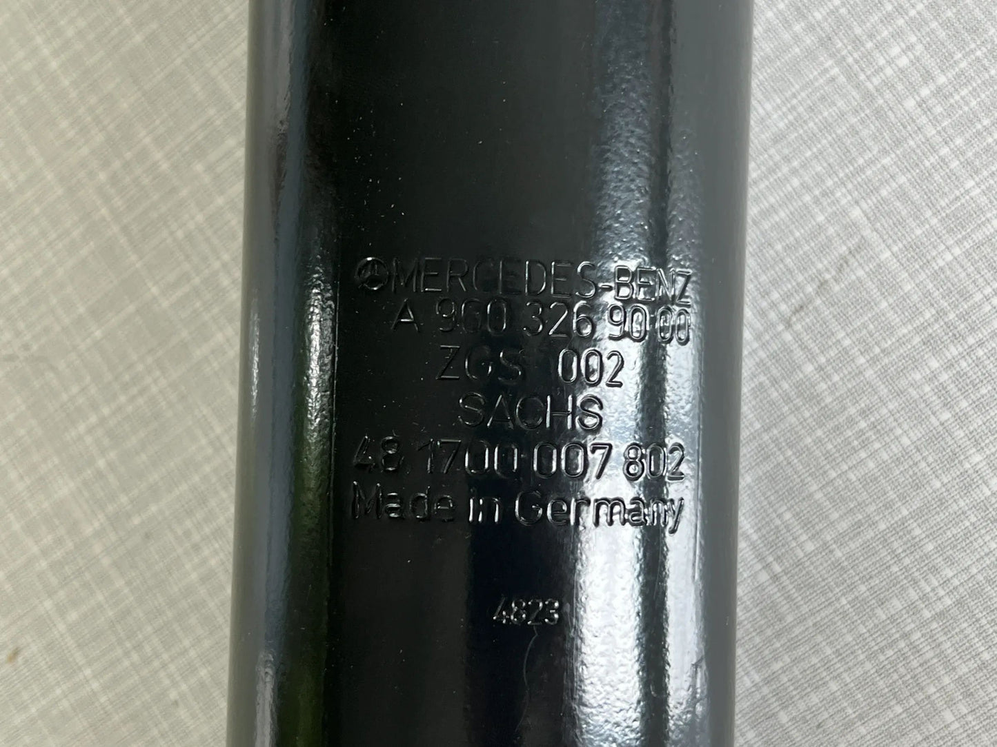 Original Mercedes-Benz Stoßdämpfer A9603269000 NEU