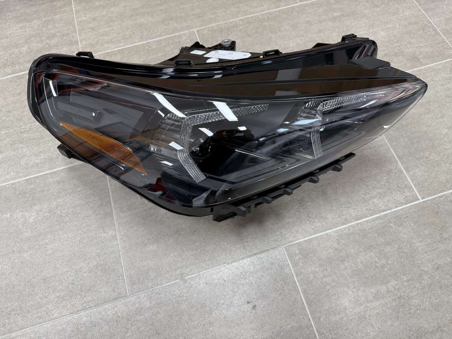 Original BMW X1 U11 LED-Scheinwerfer Rechts mit Steuergerät 5A9A242 NEU