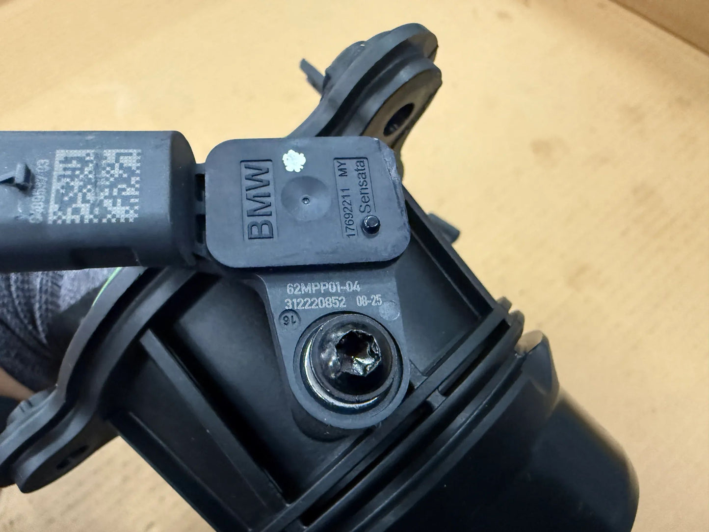 Original BMW Ladeluftrohr 8489560 13718489560 NEU