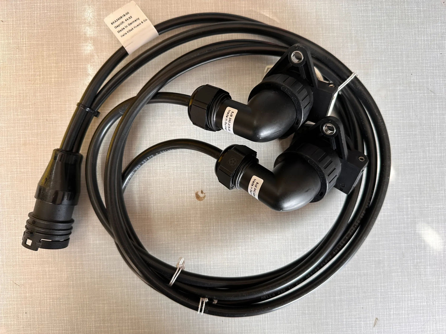 Original Hella Kabelsatz Heckleuchte 2VP 340 960-121 NEU