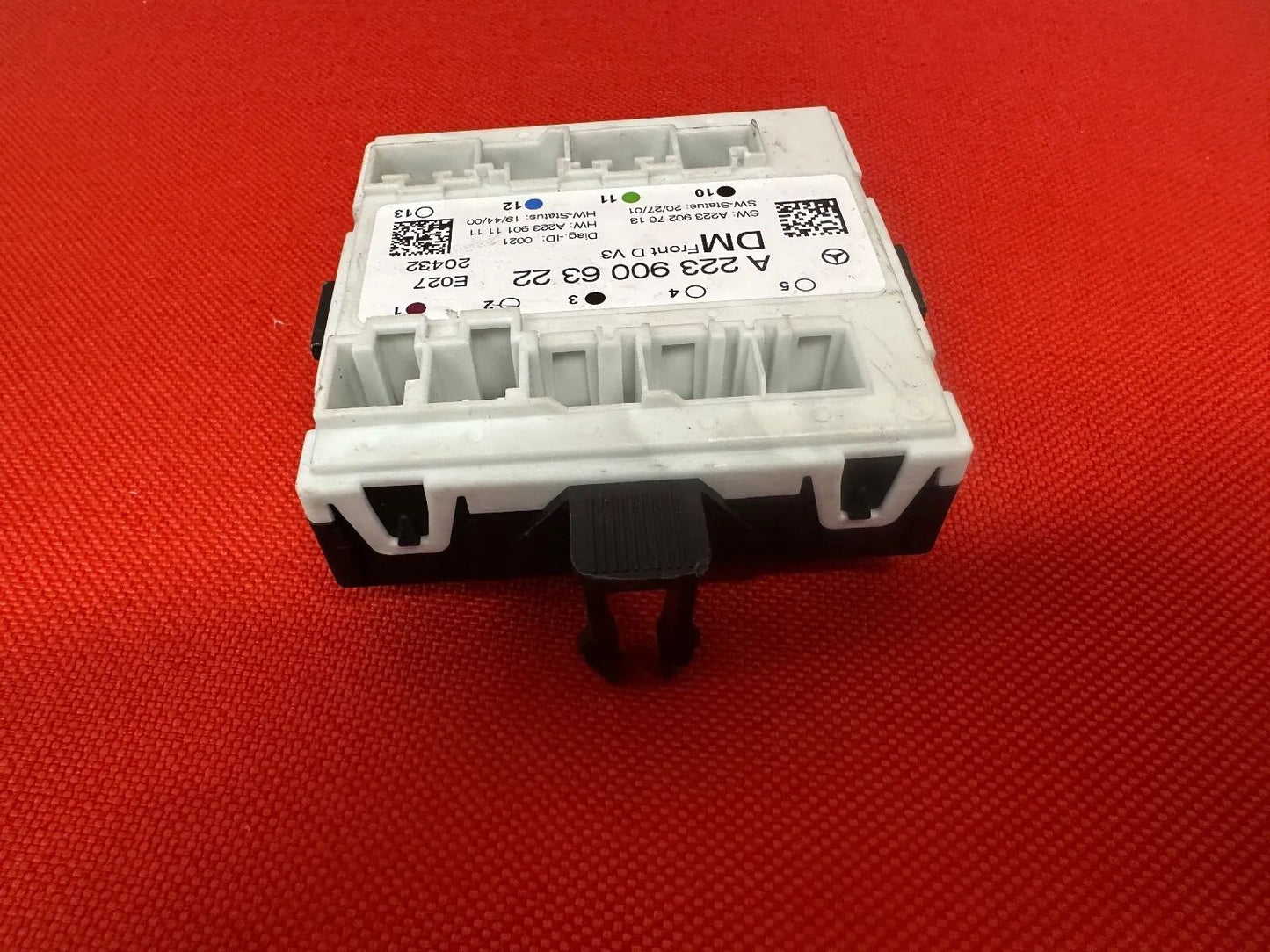 ORIGINAL Mercedes Benz Steuergerät Vordertür links A2239006322 NEU