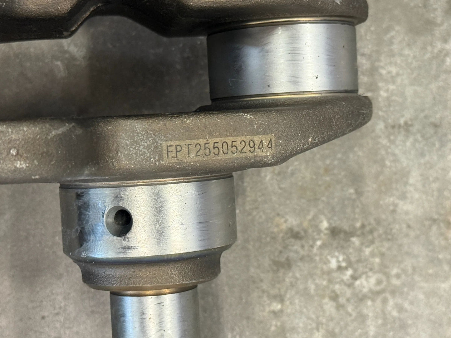 Original Mercedes-Benz M274 Kurbelwelle A2744225T352 R27401 NEU