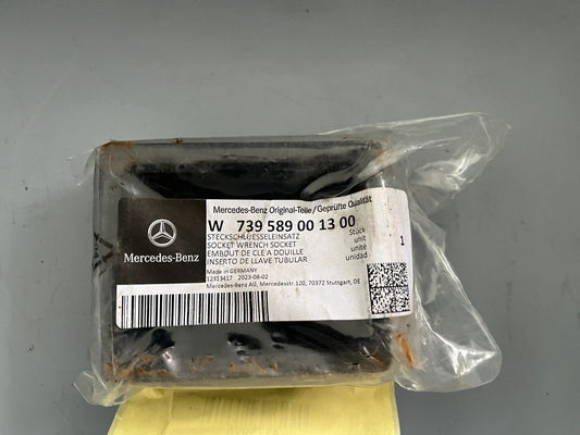 Original Mercedes-Benz Steckschlüsseleinsatz W739589001300 NEU