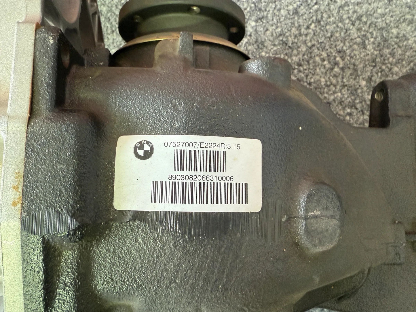 ORIGINAL BMW Hinterachsgetriebe 07527007 33107527007 NEU