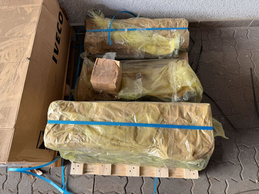 Original Iveco Kurbelgehäuse+ 2 X Zylinderkopf 504388602RU+2831279RU+2831274RU