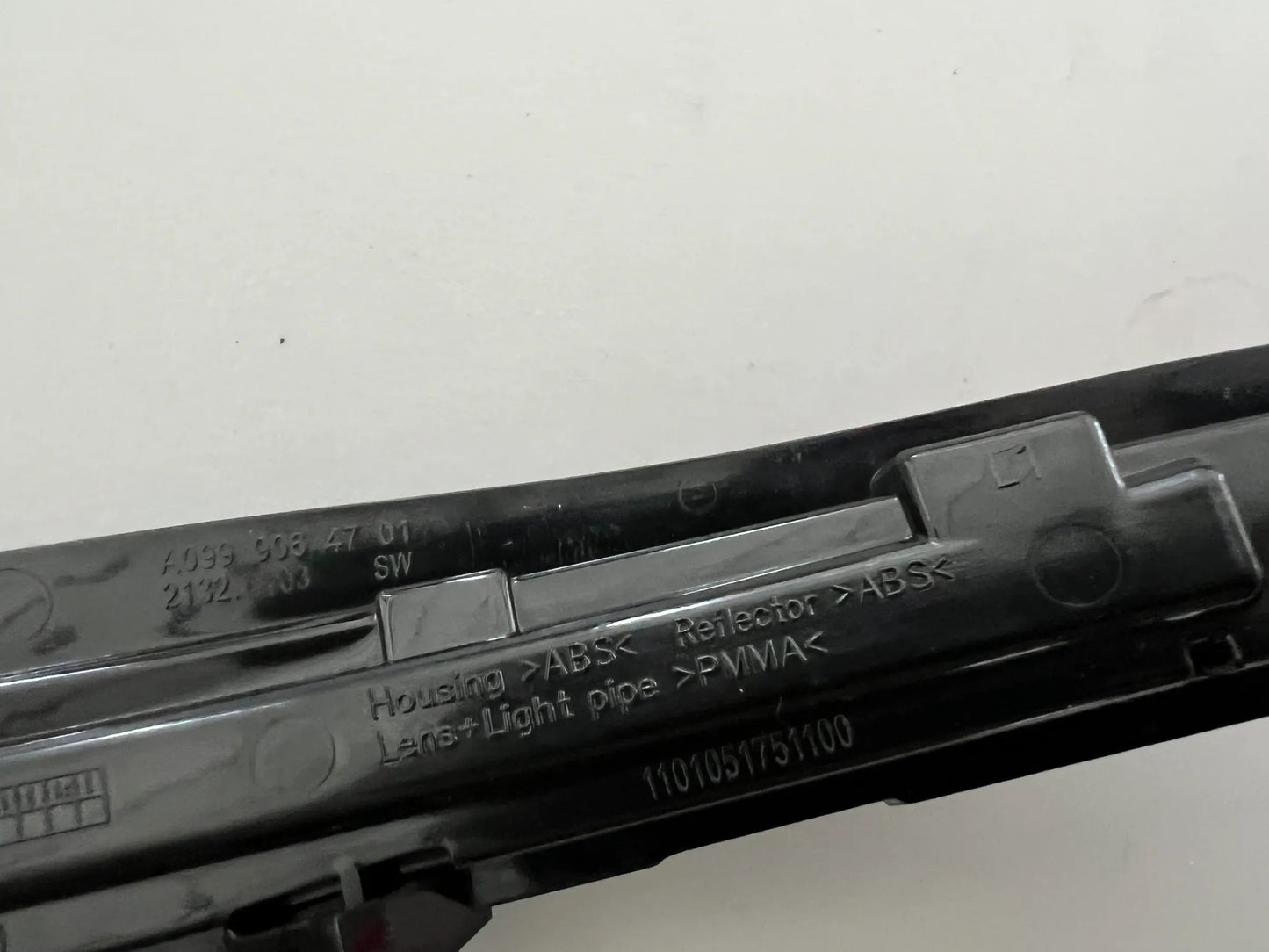 ORIGINAL Mercedes Benz V-Klasse Aussenspiegel Blinker A0999060701 links NEU