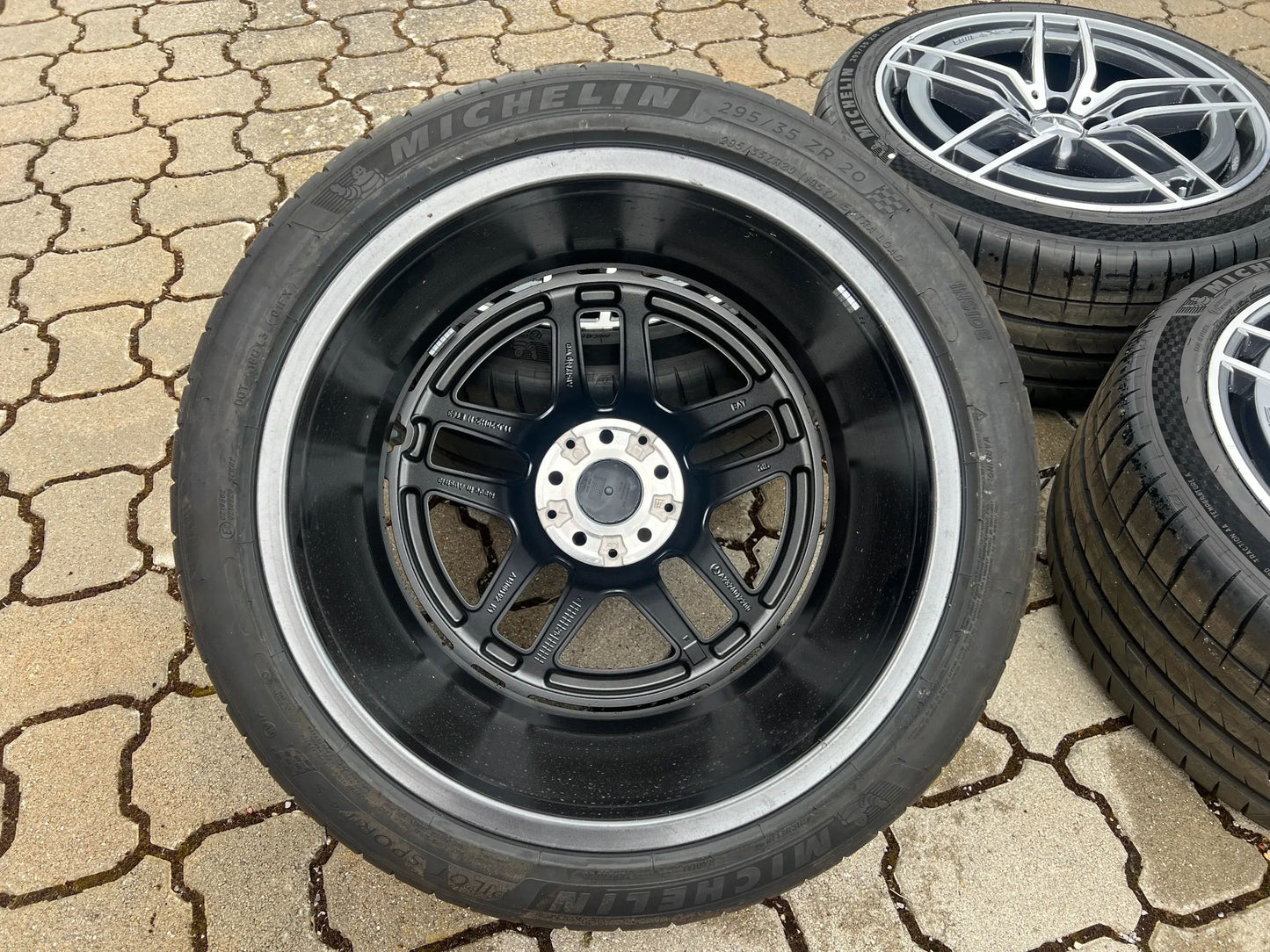 Mercedes Benz SL63 W232 AMG Alufelgen Sommerräder A2324012100 + A2324012200