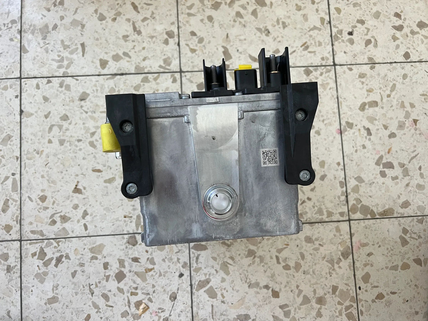 ORIGINAL Mercedes Benz Starterbatterie A0009826222 NEU