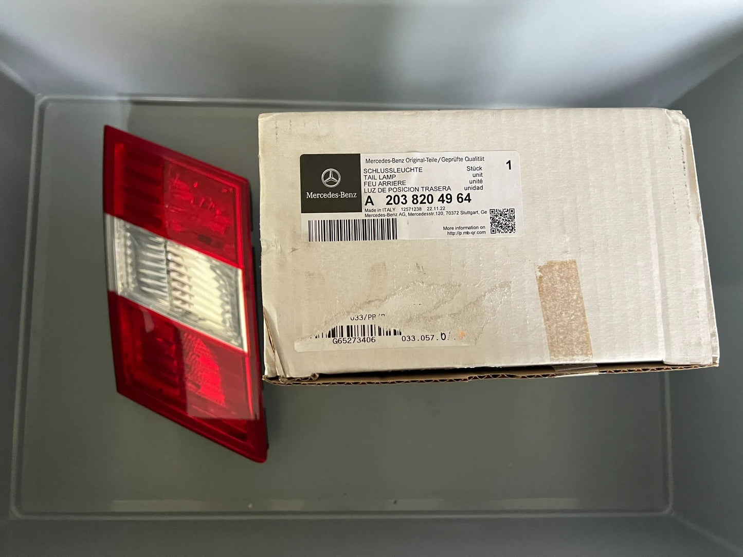 Mercedes-Benz W203 Schlussleuchte Rückleuchte Heckleuchte innen A2038204964 NEU