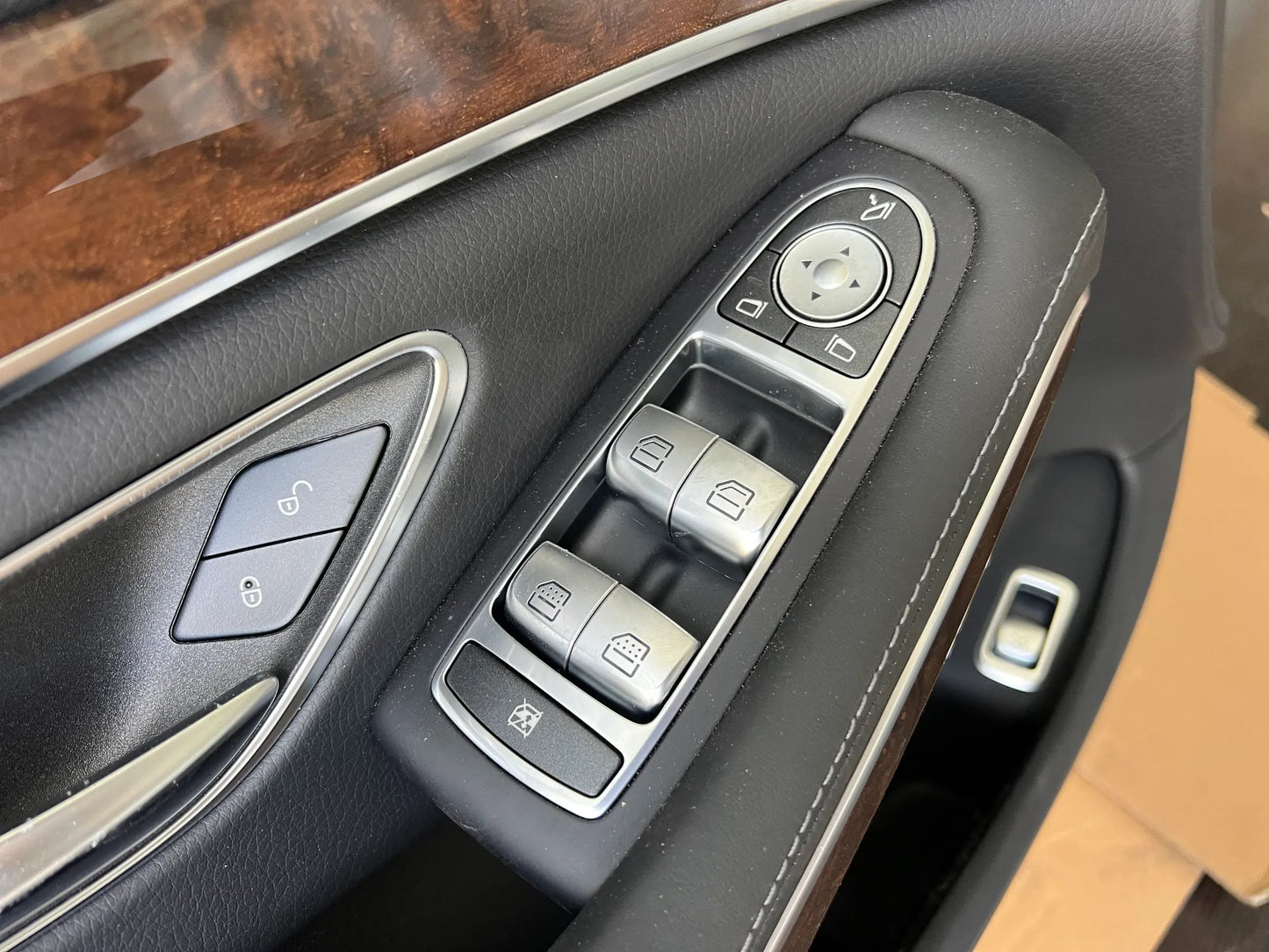 Original Mercedes-Benz S-KLASSE W222 TÜR VORNE LINKS 9183 MAGNETITSCHWARZ NEU