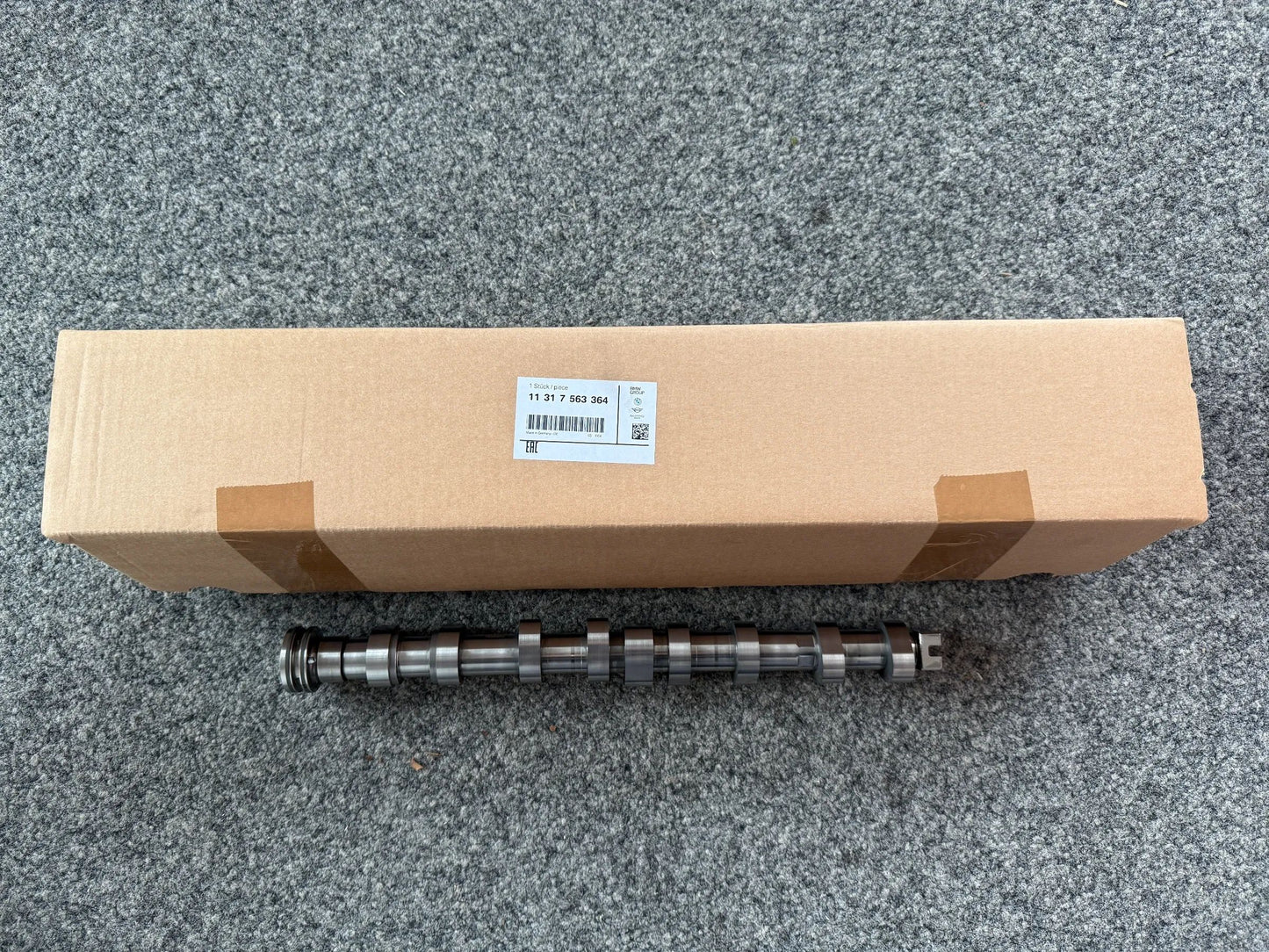 ORIGINAL BMW Auslassnockenwelle 11317563364 NEU