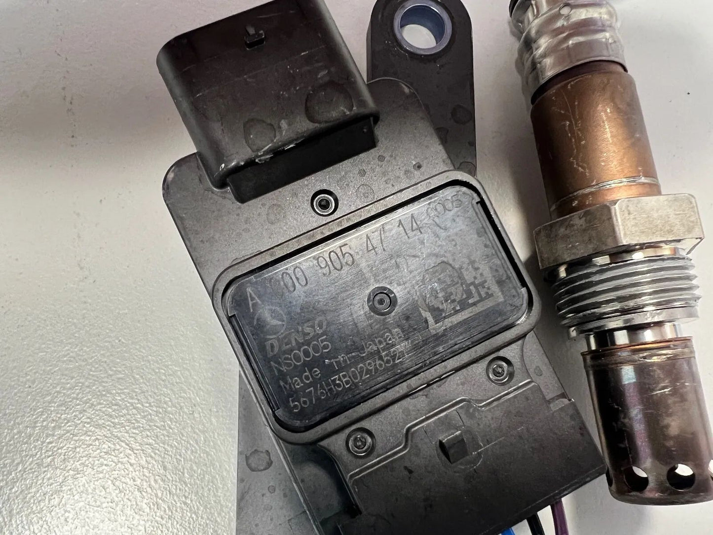 ORIGINAL Mercedes NOX Sensor Lambdasonde CLS E GLE Vito Sprinter S A0009054714
