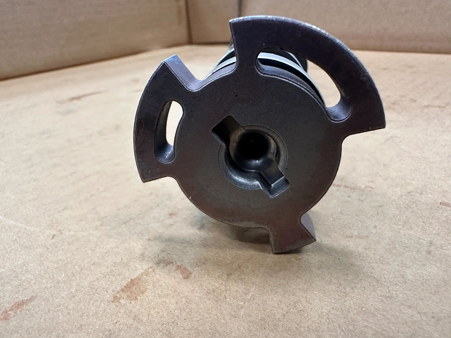Original BMW Nockenwelle 8669203 NEU