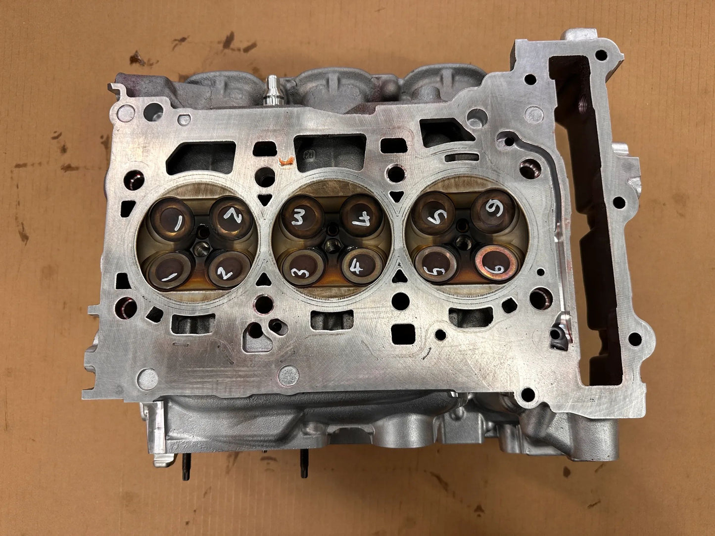 Original BMW Zylinderkopf  7829177 M070H179 NEU