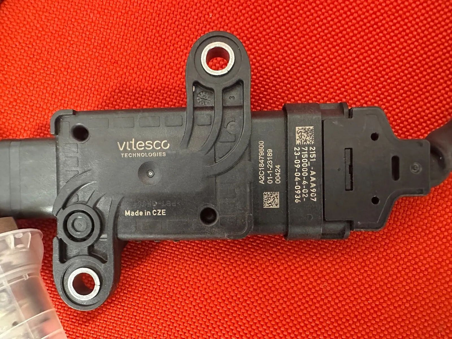 ORIGINAL Mercedes Benz LU NOX Sensor A0009051916 NEU