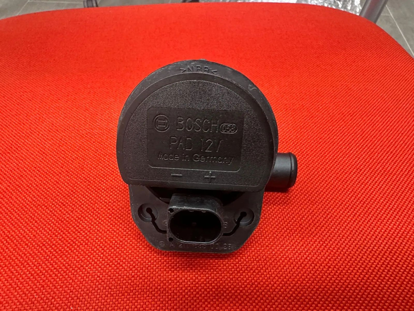 ORIGINAL Bosch 027758 Zusatzwasserpumpe Wasserpumpe Pumpe für MB A2118350028