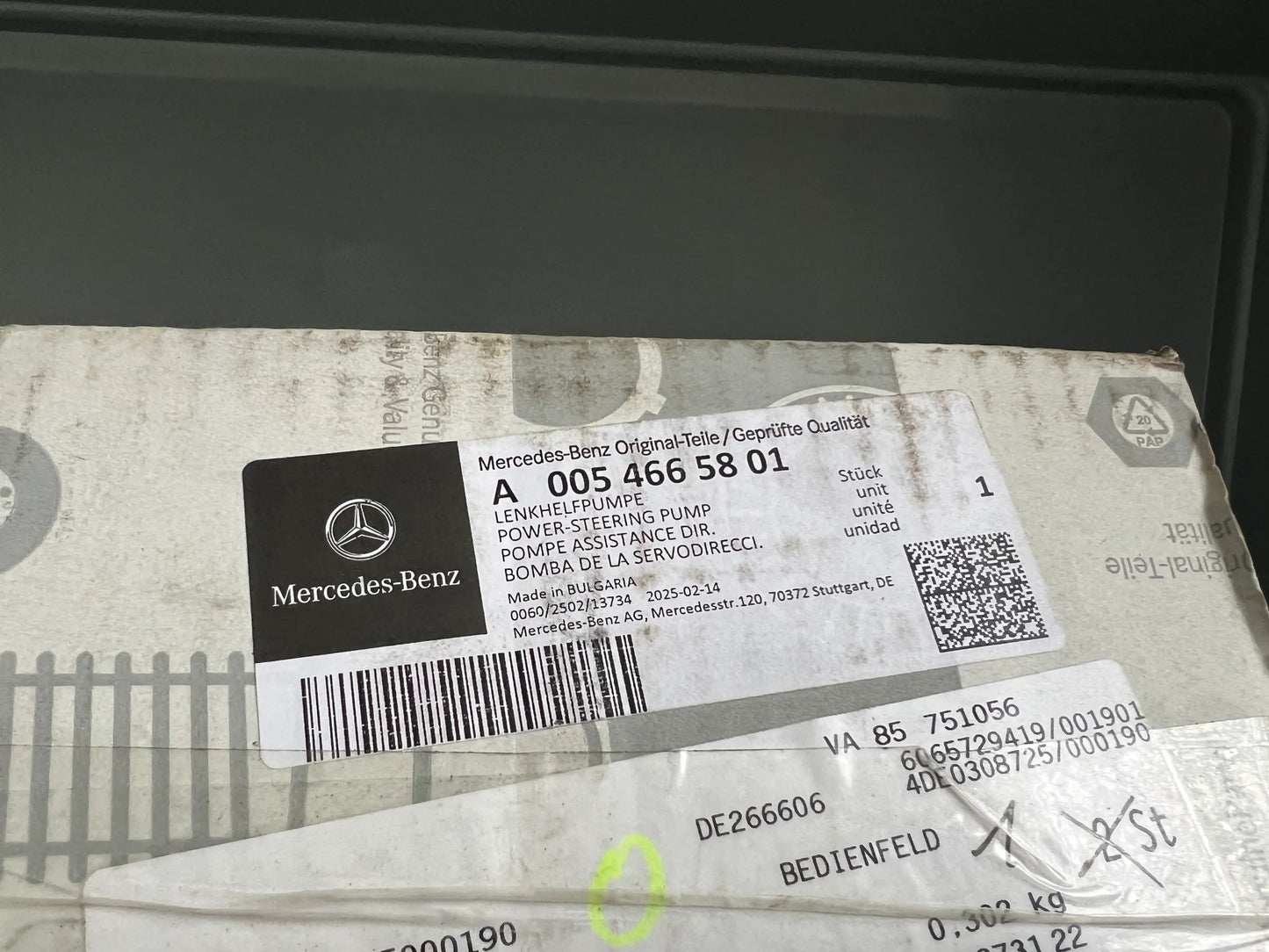 Original Mercedes-Benz Lenkhelfpumpe A0054665801 NEU