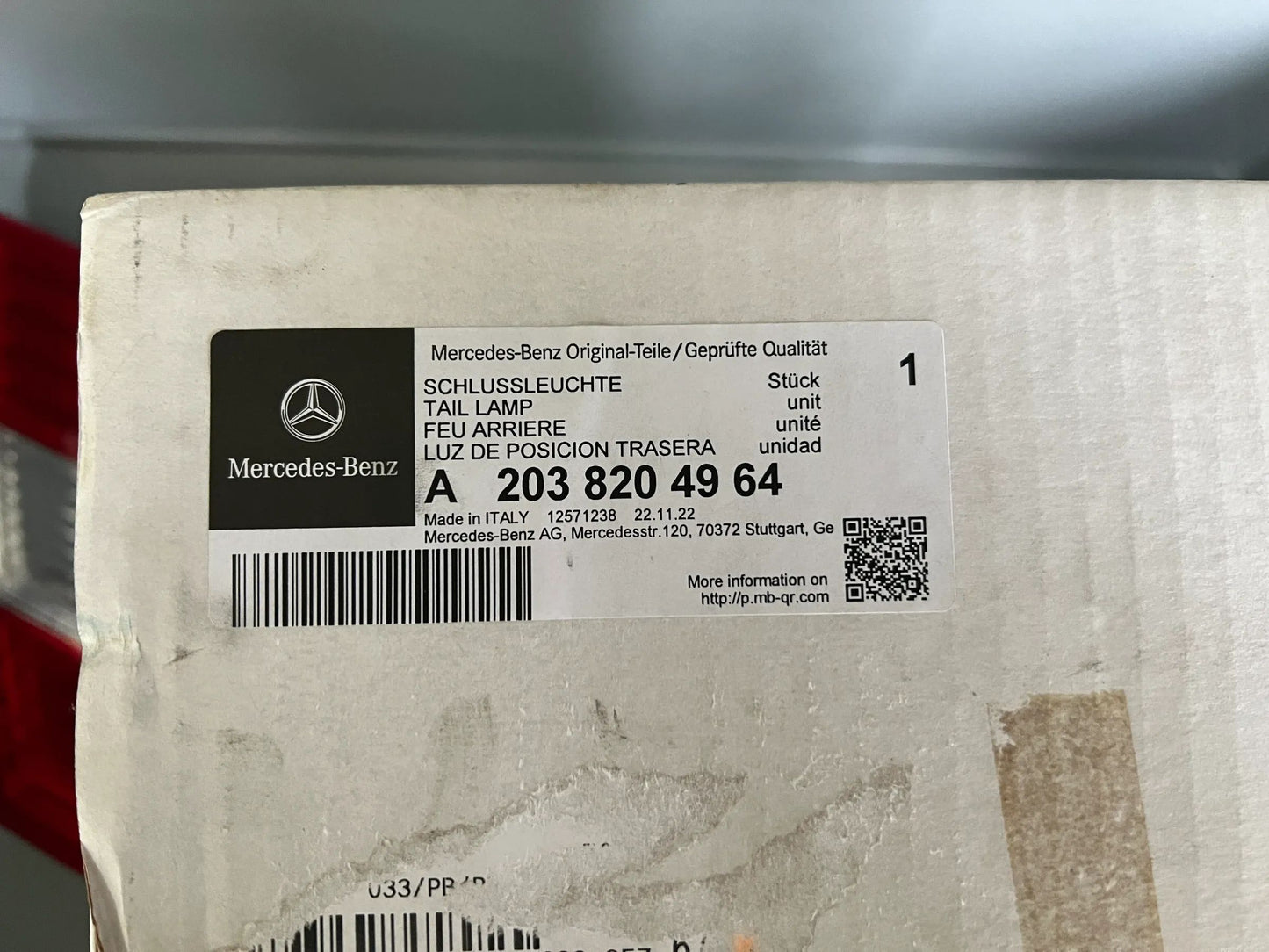 Mercedes-Benz W203 Schlussleuchte Rückleuchte Heckleuchte innen A2038204964 NEU