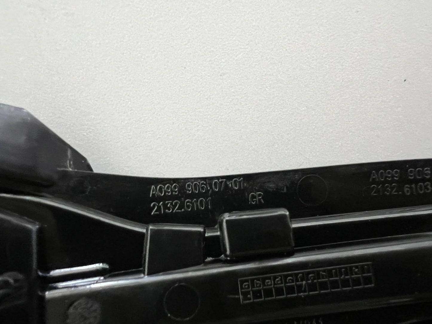 ORIGINAL Mercedes Benz V-Klasse Aussenspiegel Blinker A0999060701 links NEU