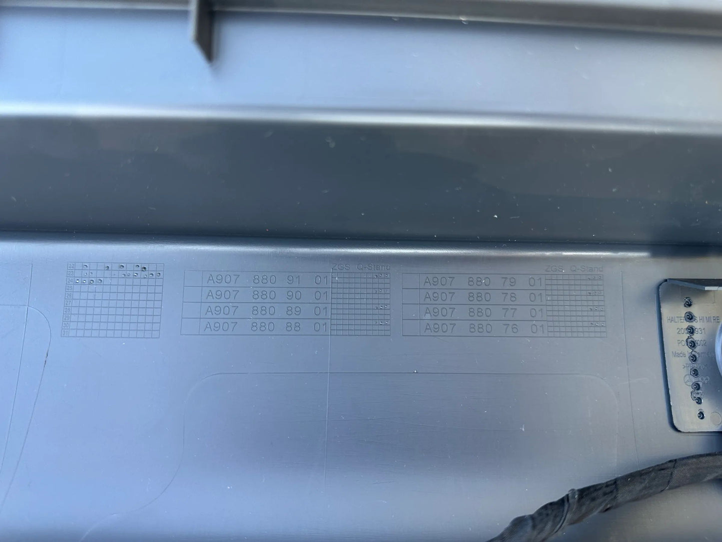 Mercedes Benz Sprinter W907W910 Stoßstange Stoßfänger Hinten MIT PDC A9078851100