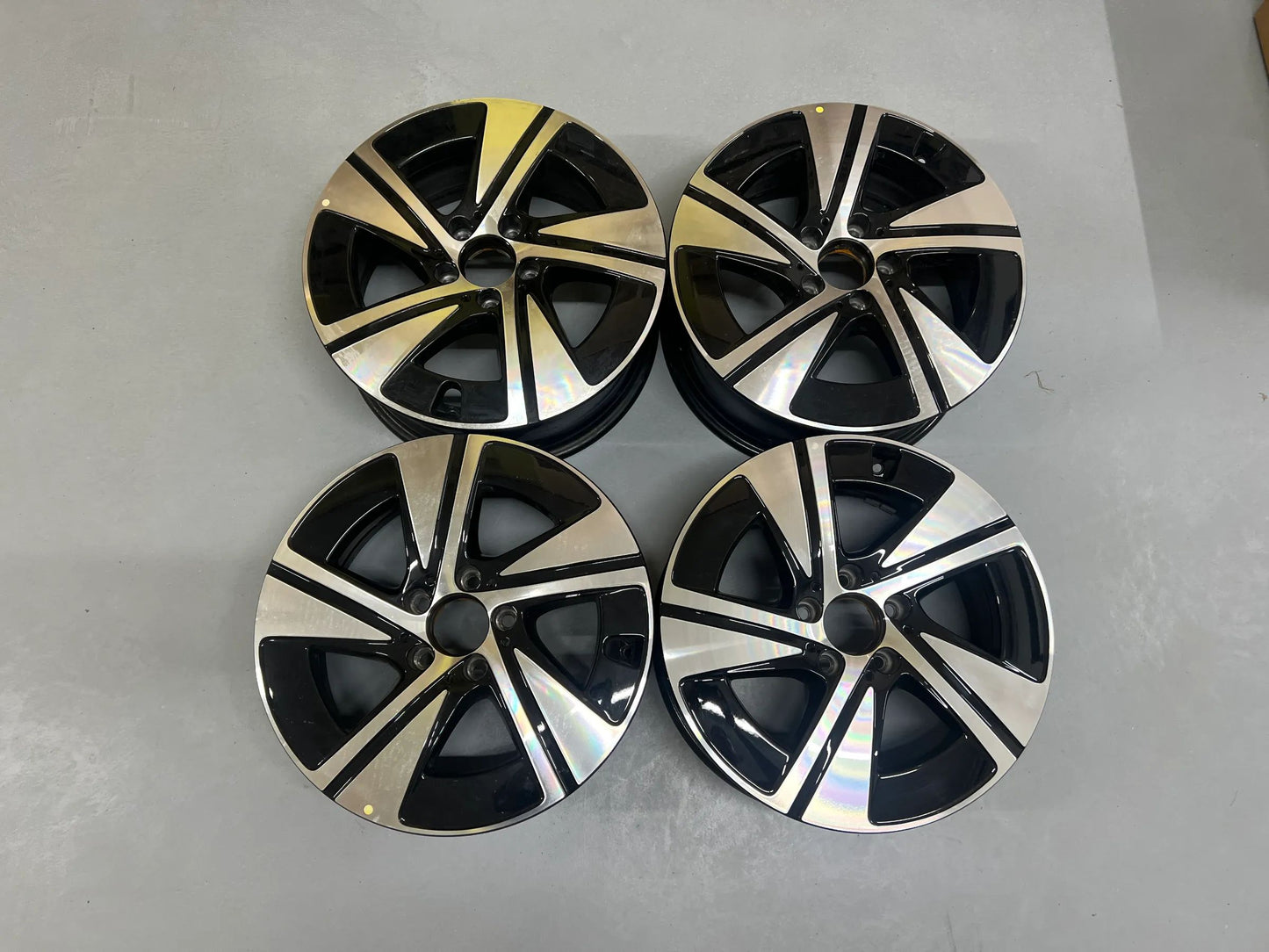 ORIGINAL Mercedes Benz V-Klasse Vito W447 A4474017700 17 Zoll Felgen FACELIFT