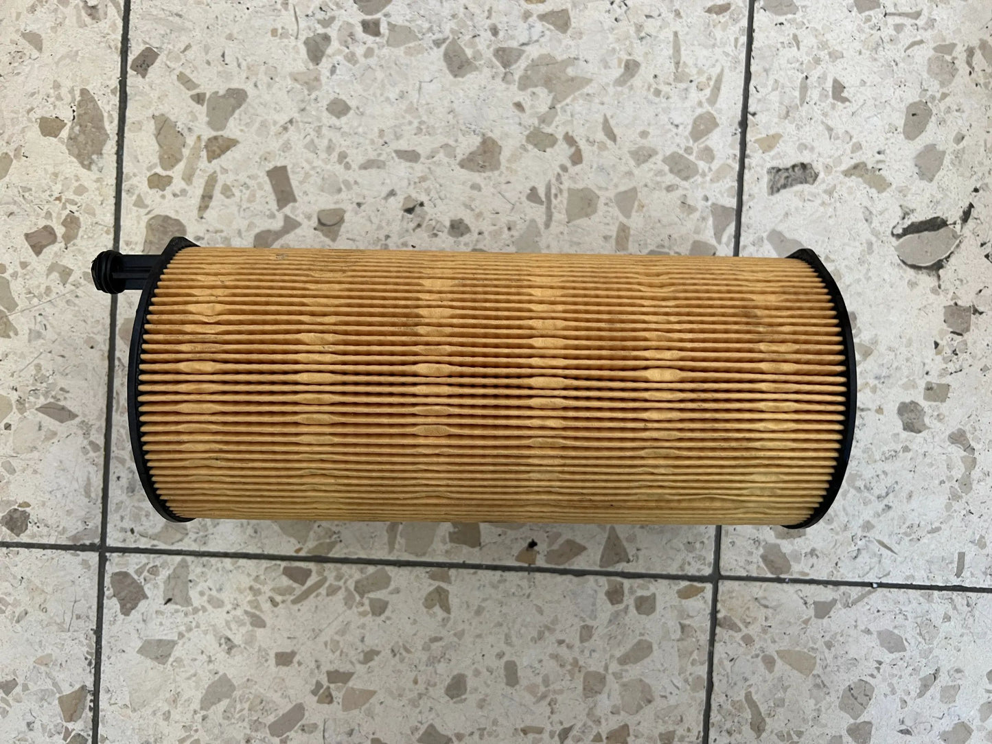 Original Mercedes-Benz Ölfilter A4701840725 NEU