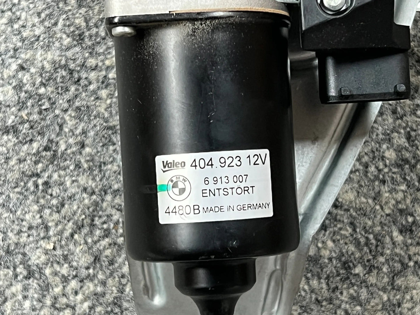 Original BMW X5 E53 Gestänge Scheibenwischer mit Motor 61617111536 NEU
