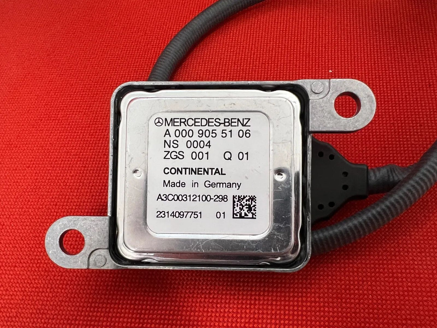 ORIGINAL Mercedes-Benz A0009055106 NOX-Sensor NEU