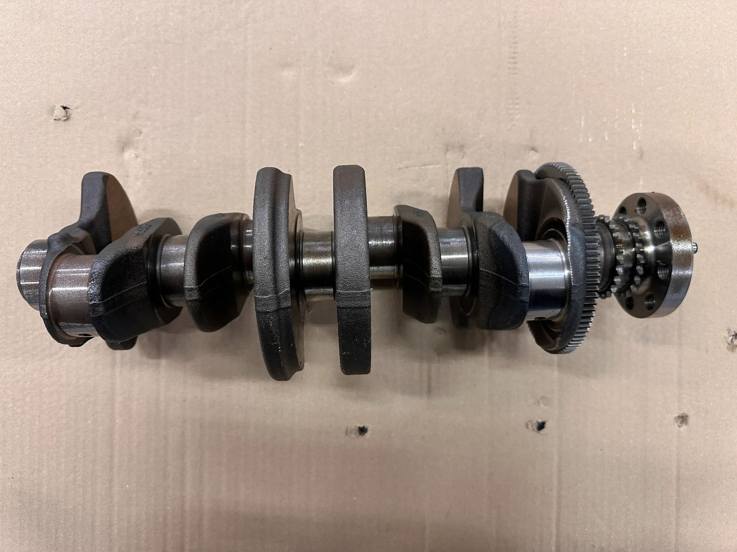 Original BMW Kurbelwelle 8471863 1020798 NEU
