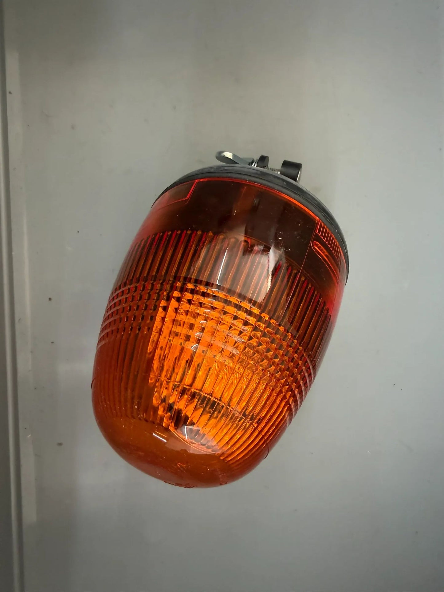 Original Hella Rundumleuchte 2RL 006 846-001 NEU