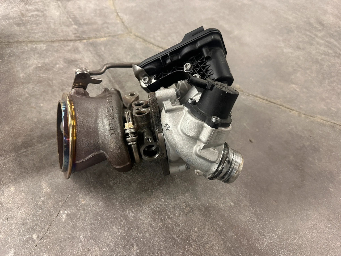 Original BMW B38 Turbolader 7952755 NEU