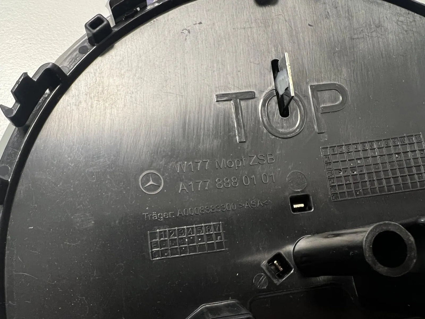 ORIG Mercedes-Benz Stern Emblem Kühlergrill Grill Grundplatte A1778880101 NEU