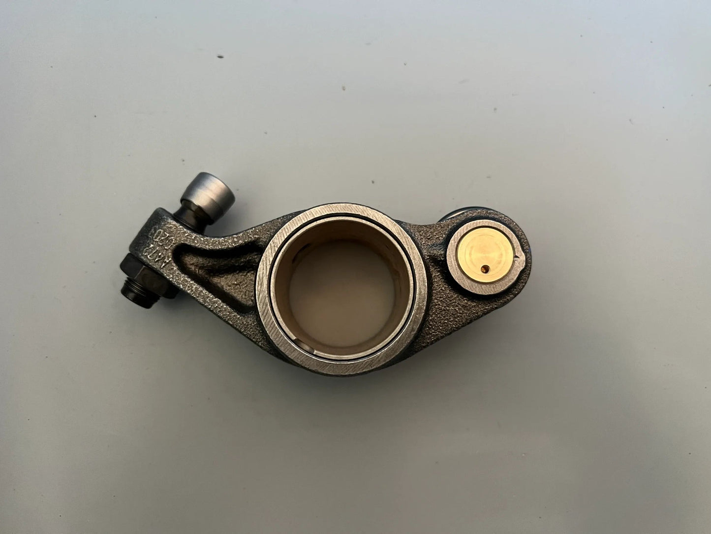 Original Mercedes-Benz Kipphebel Auslass A4710501334 NEU