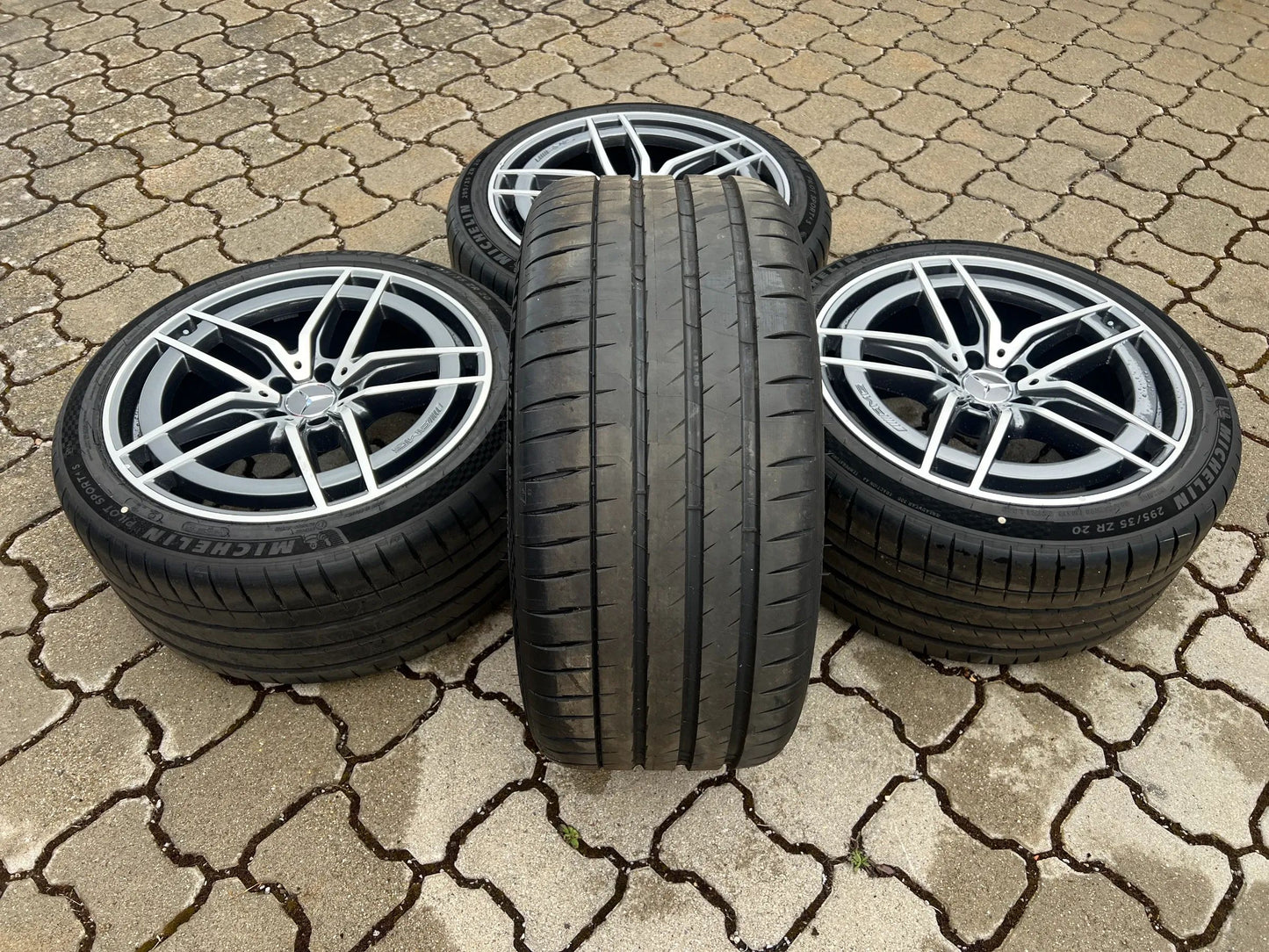 Mercedes Benz SL63 W232 AMG Alufelgen Sommerräder A2324012100 + A2324012200