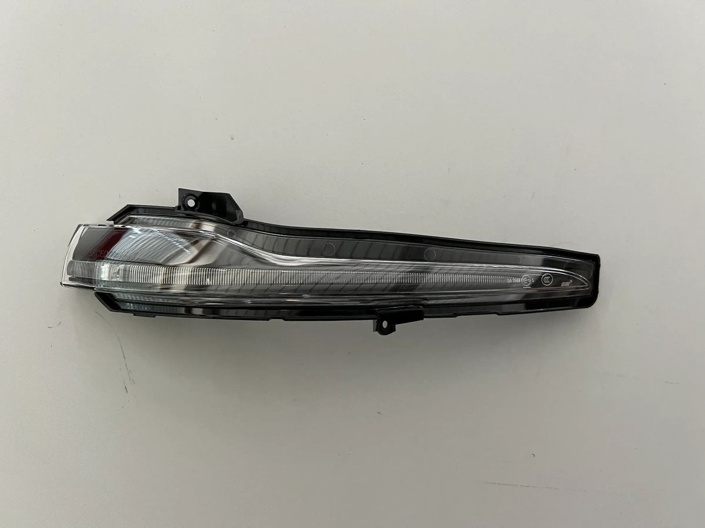 ORIGINAL Mercedes Benz V-Klasse Aussenspiegel Blinker A0999064601 rechts NEU