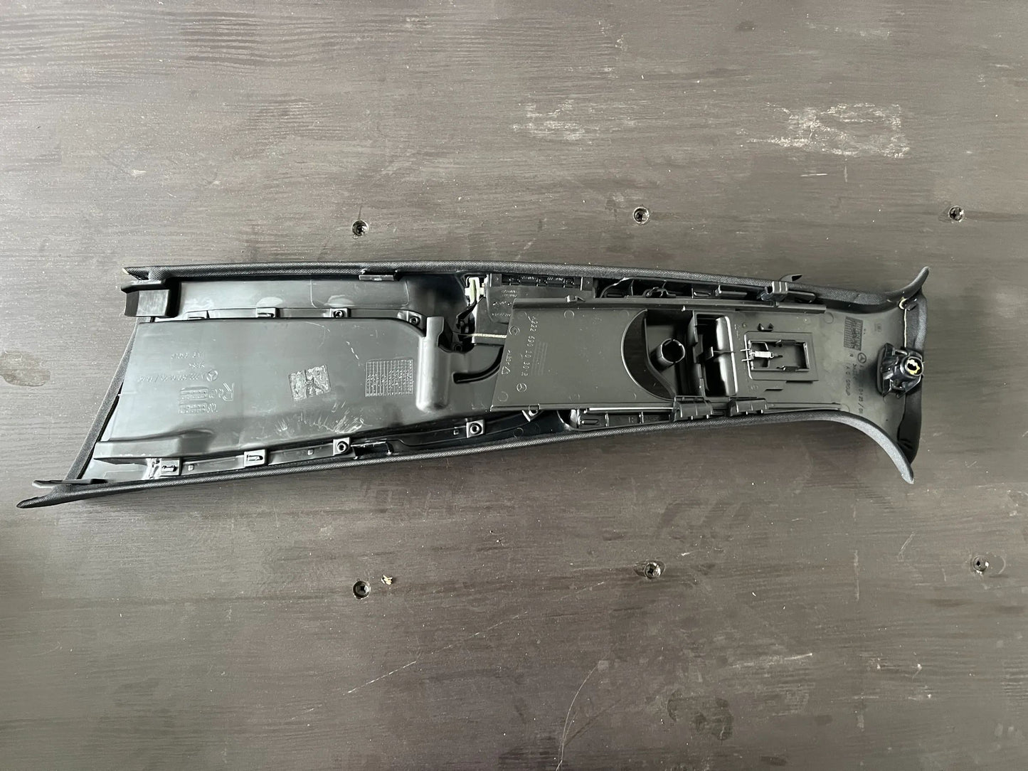 Mercedes Benz S-Klasse W222 B-Säule RECHTS Verkleidung schwarz A2226900425