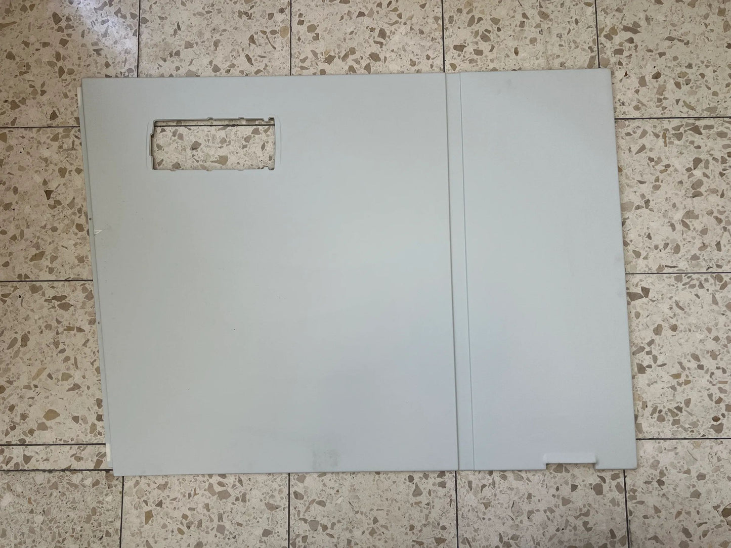 Original Mercedes-Benz Beplankung A9577220009 NEU