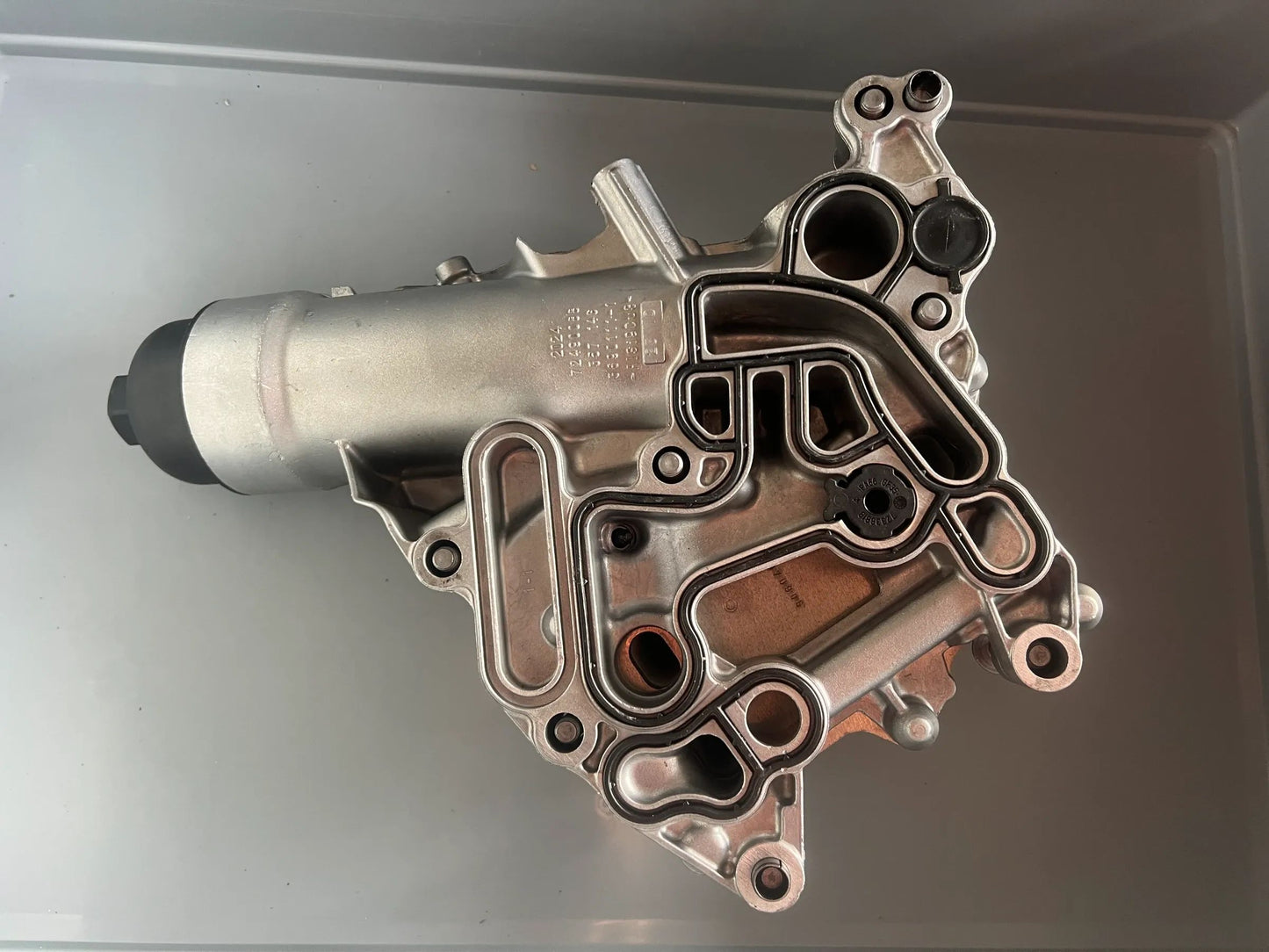 Original Mercedes-Benz Ölkühler mit Ölfilter A6561804400 OF308-08 NEU