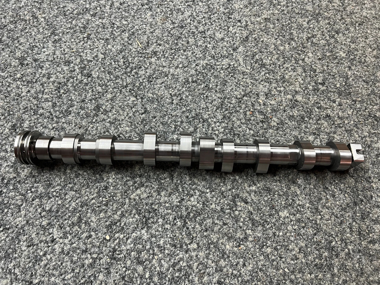 ORIGINAL BMW Auslassnockenwelle 11317563364 NEU