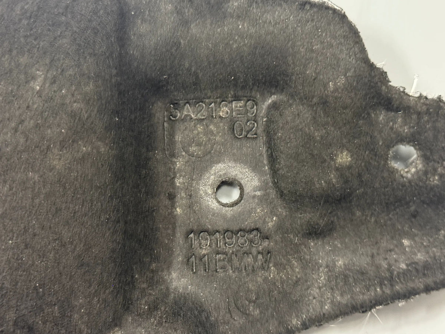Original BMW Akustikabdeckung hinten unten 5A218E9 NEU
