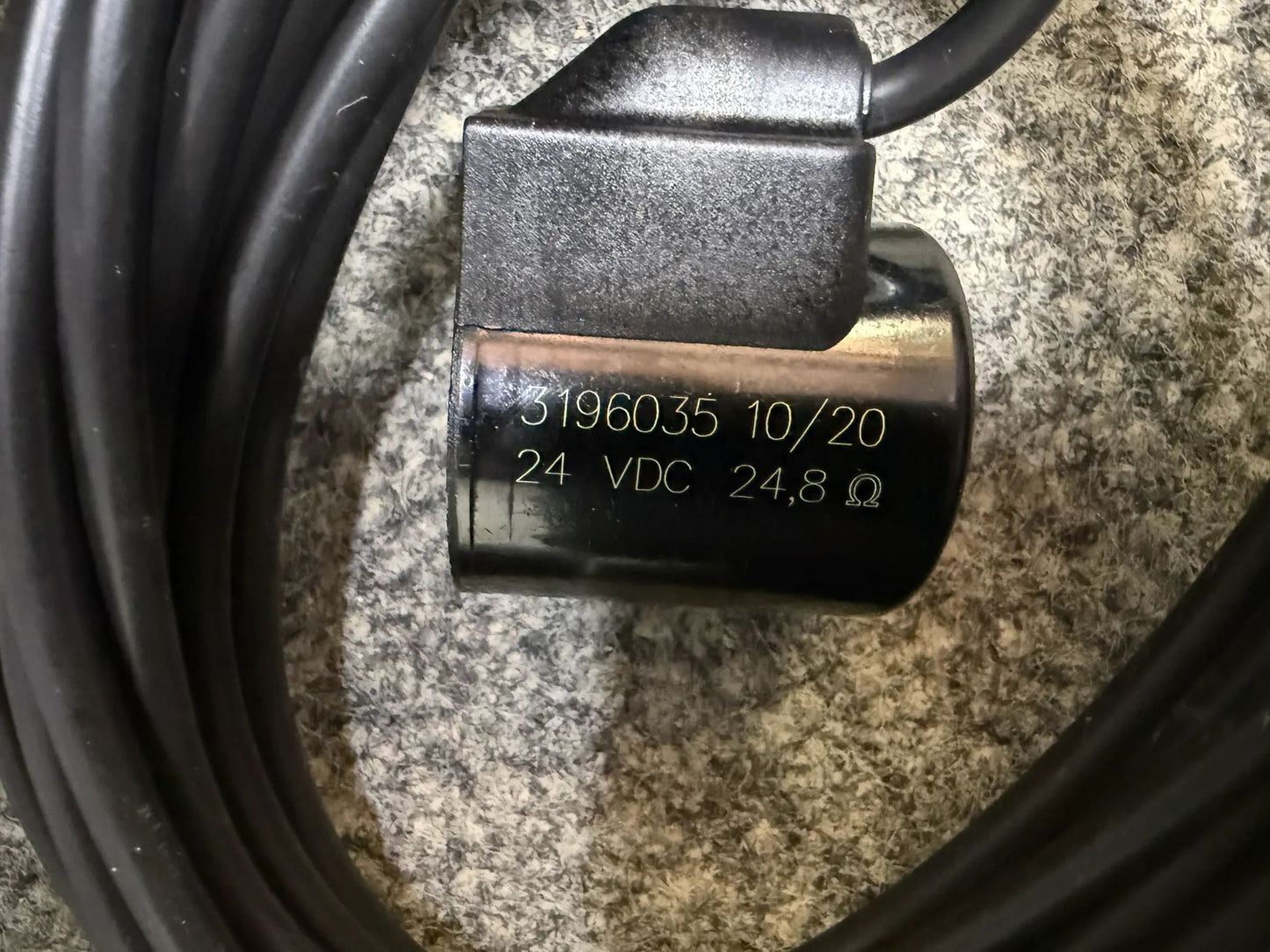 Original BÄR HYDAC Magnetspule mit Kabel 200001359 1243221 3783860 NEU