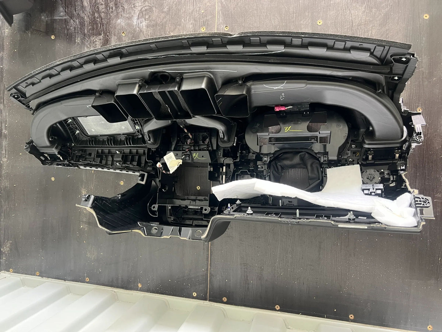 ORIGINAL MERCEDES BENZ ML/GLE W166 ARMATURENBRETT / COCKPIT NEU