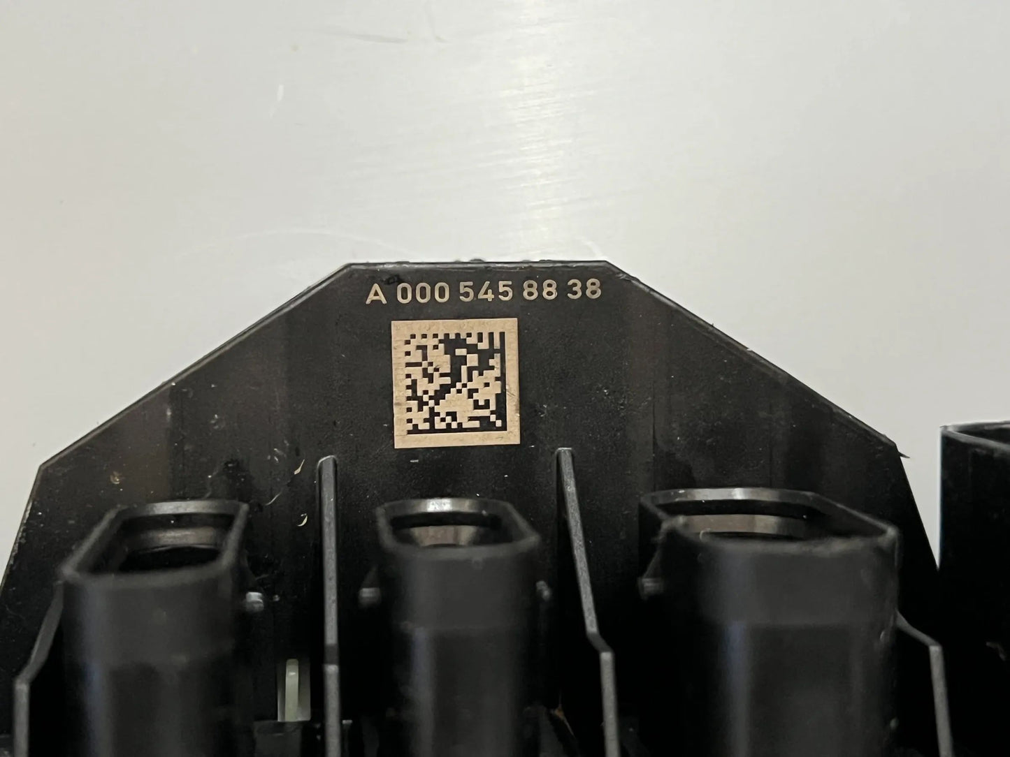 Original Mercedes-Benz Stromverteiler A0005458838 NEU