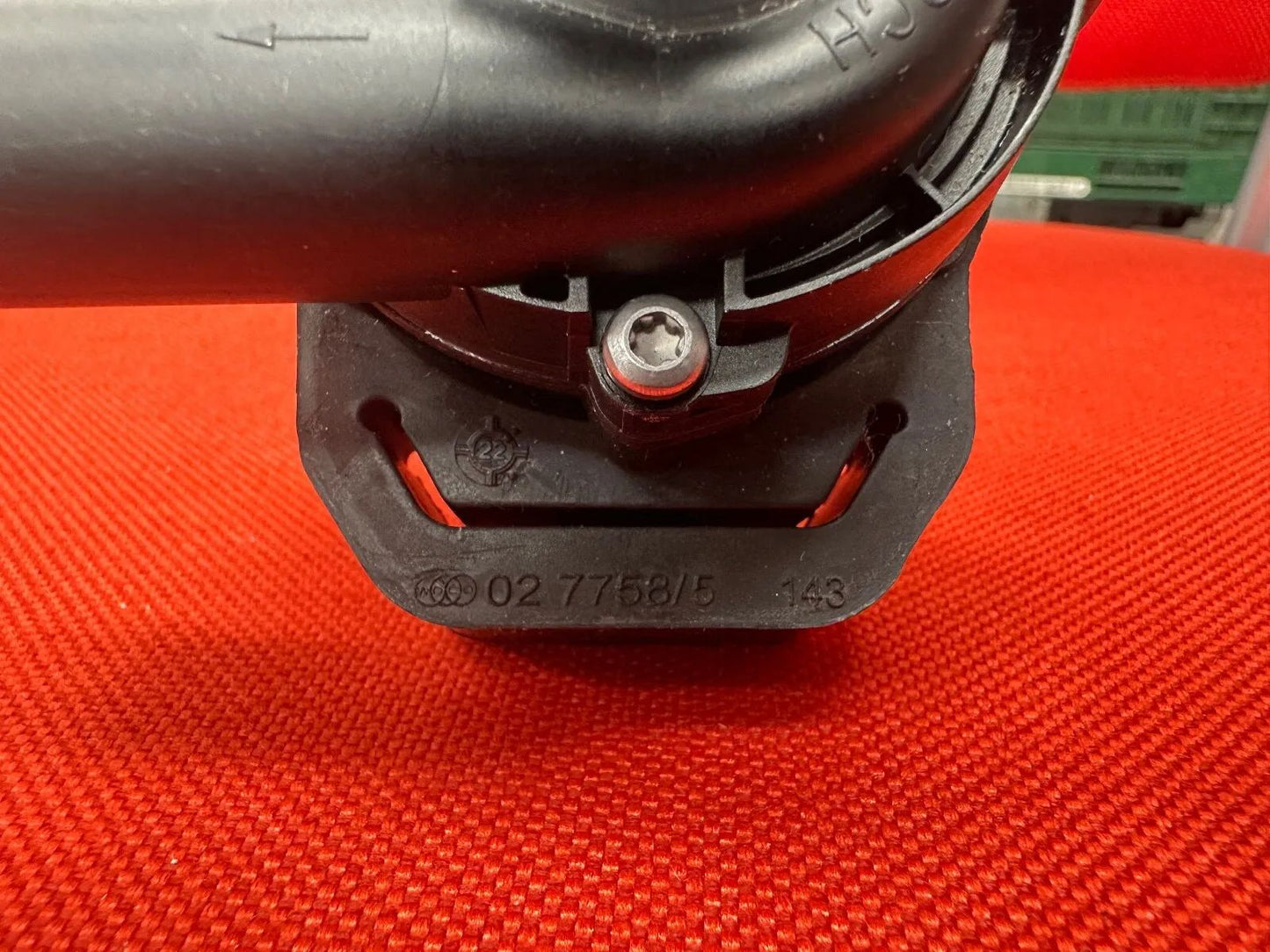 ORIGINAL Bosch 027758 Zusatzwasserpumpe Wasserpumpe Pumpe für MB A2118350028